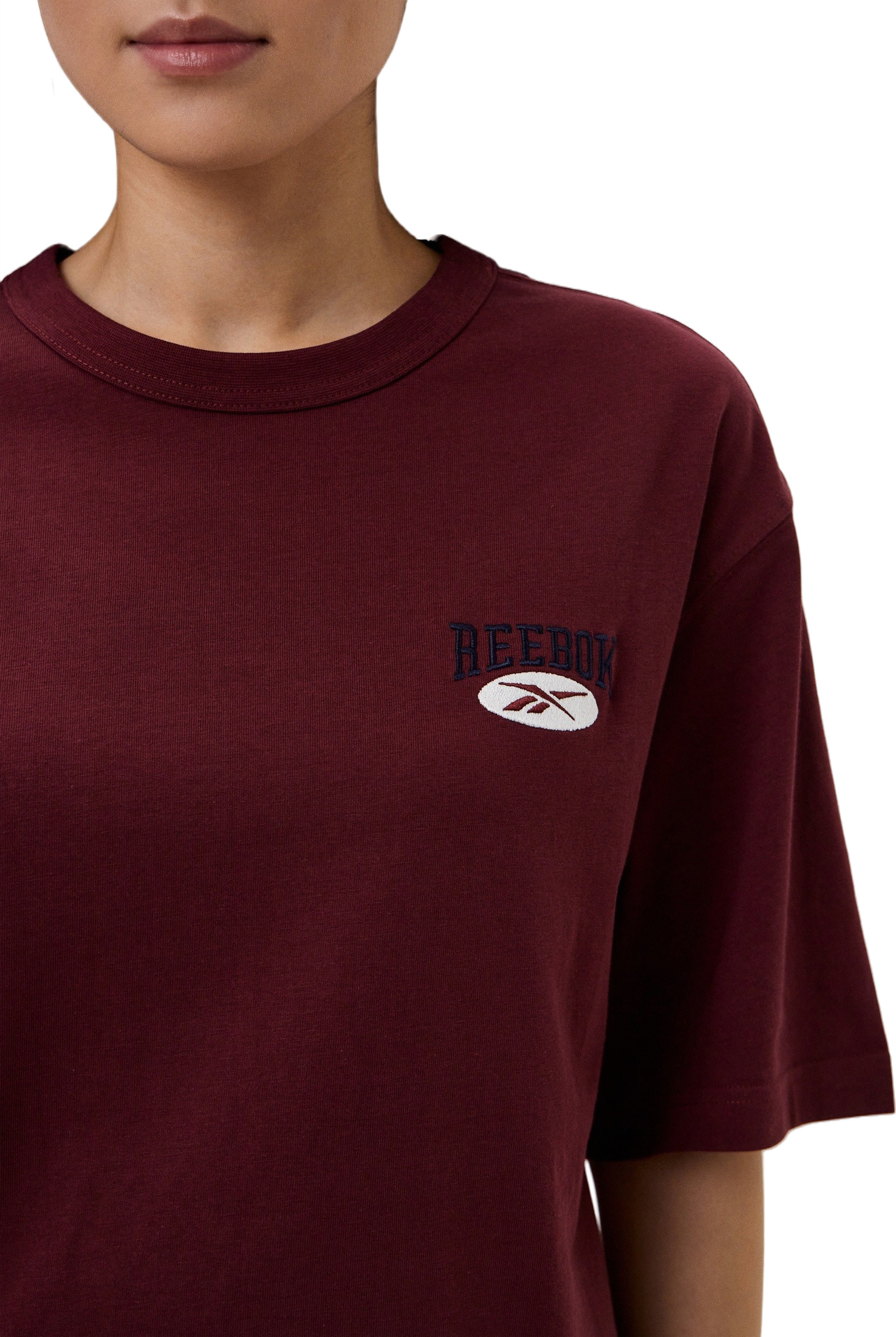 Футболка Reebok Archive Essentials T-Shirt