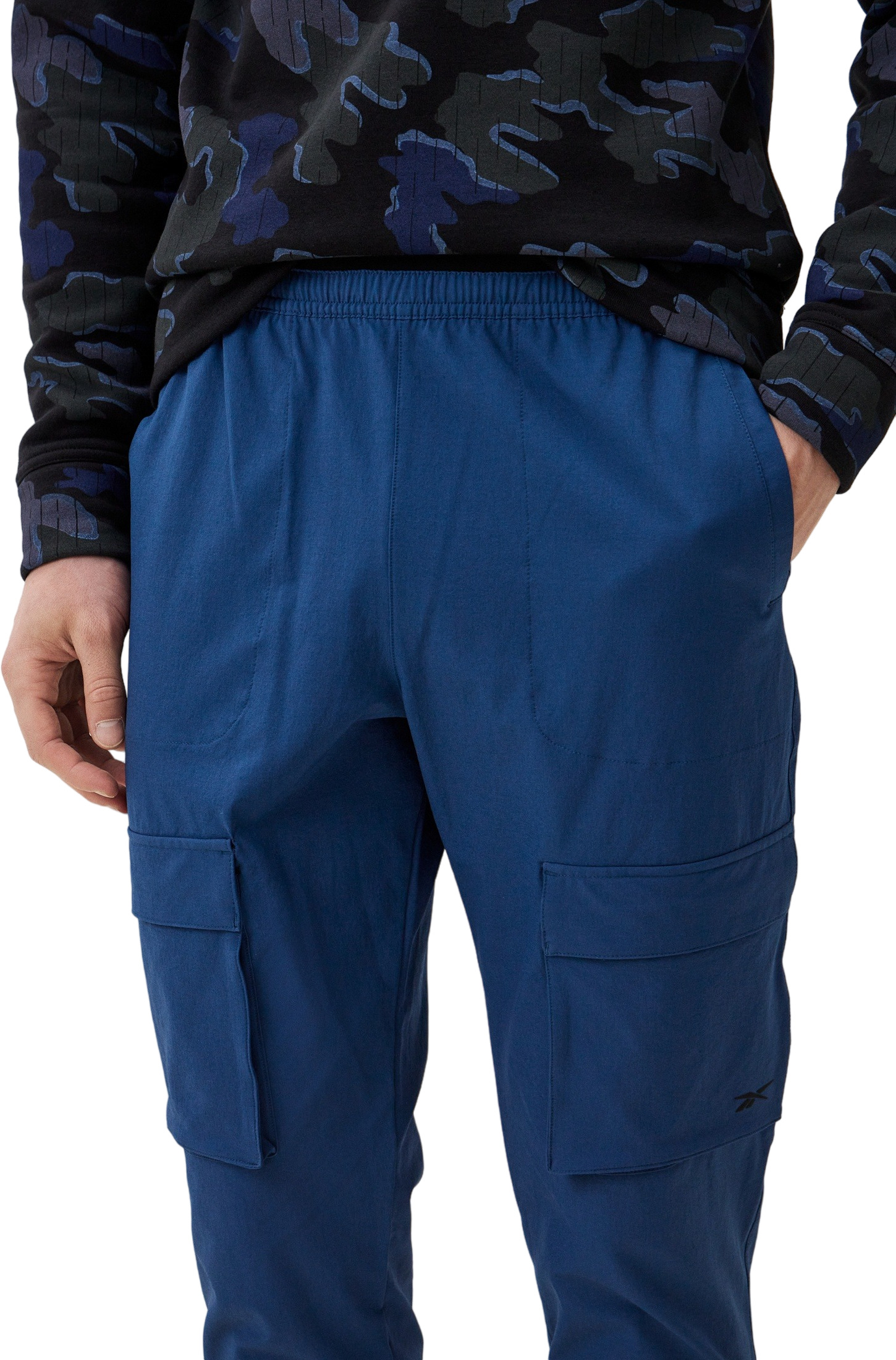 Брюки Reebok Active Collective Skystretch Woven Cargo Pant