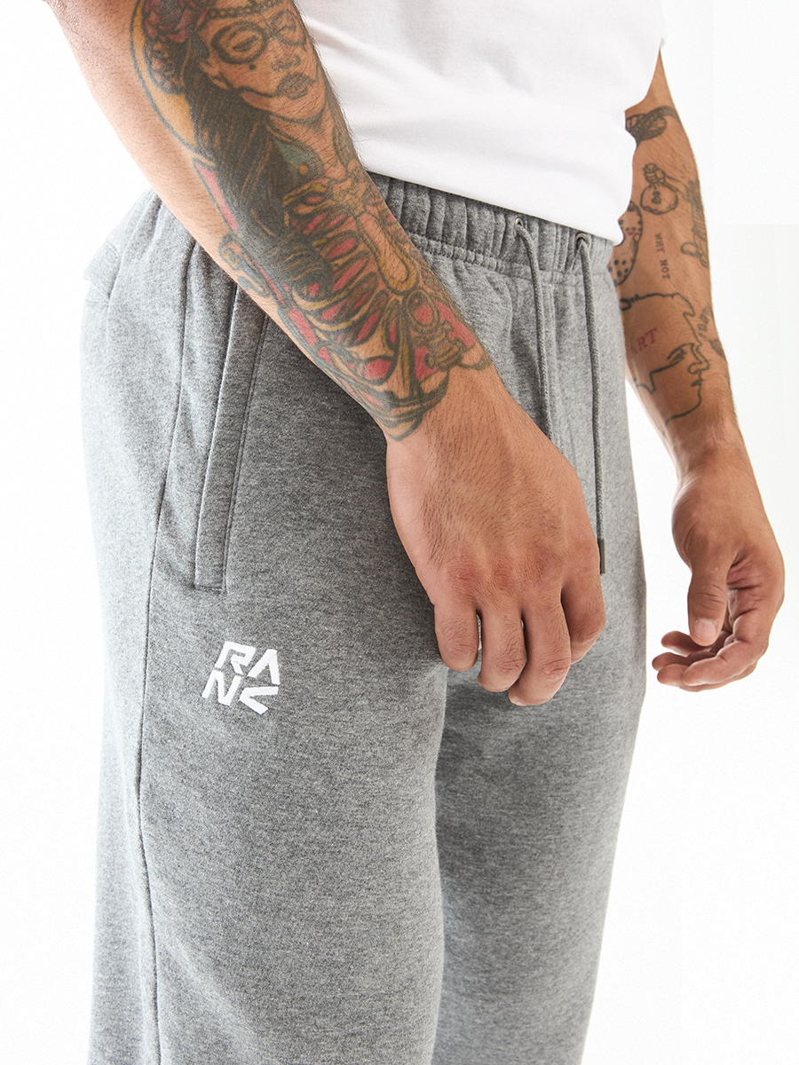 Брюки RANK Essential Fleece Jogger new