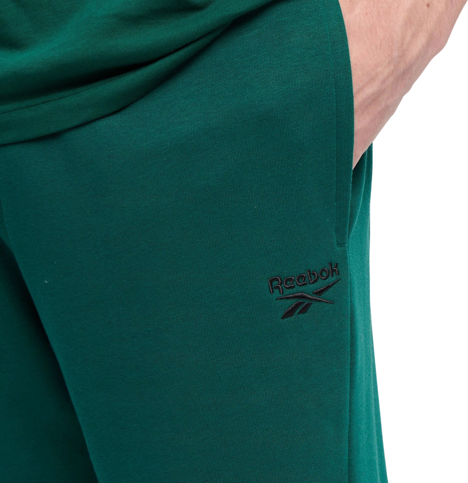 Шорты Reebok Identity Small Logo Ft Short