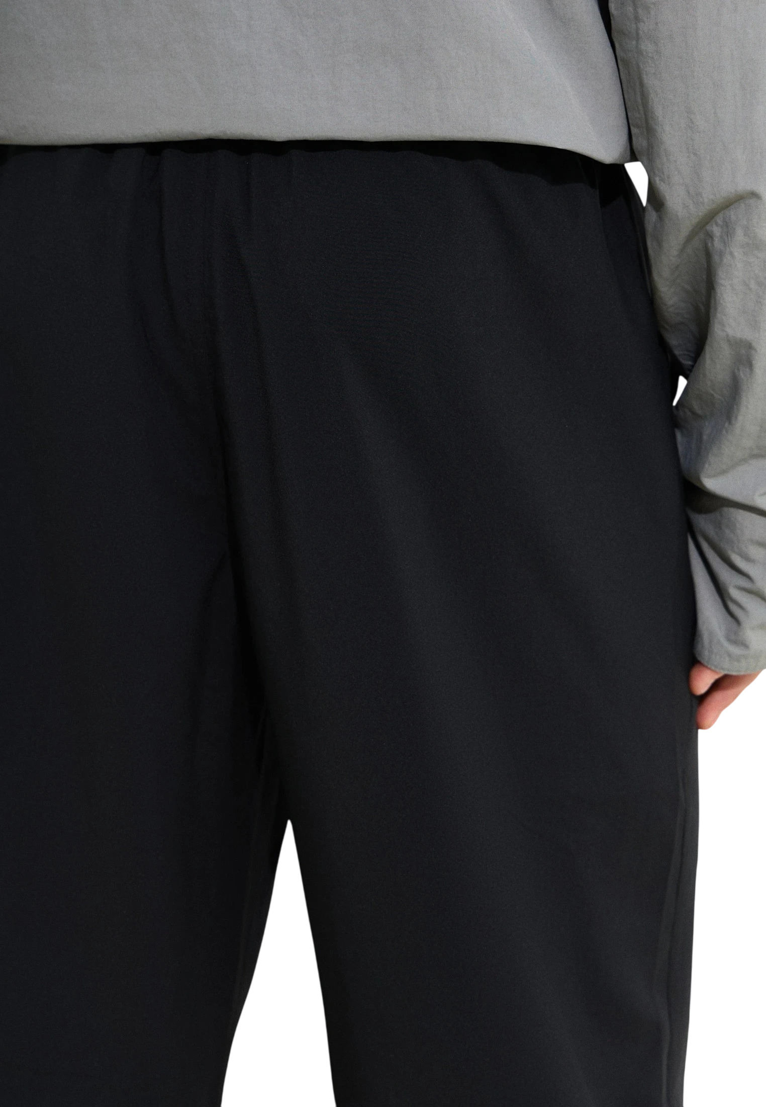 Брюки Reebok ID TRAIN WOVEN UNLINED PANT