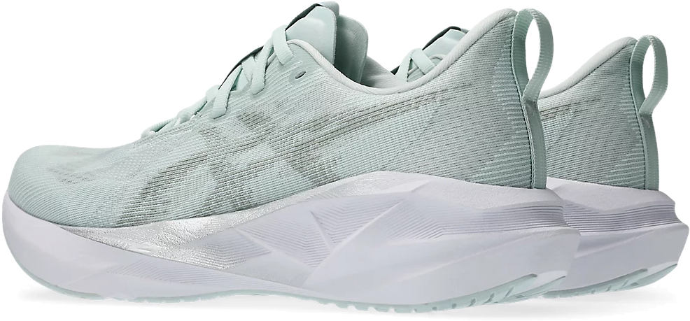 Кроссовки Asics Novablast 5