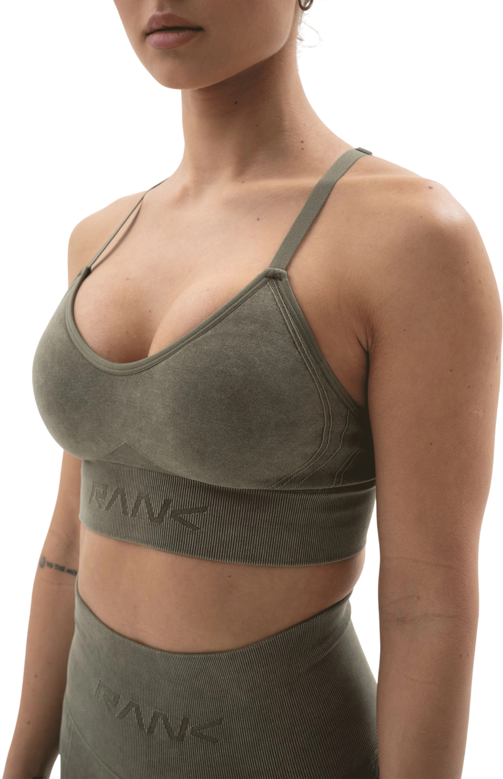 Спортивный топ RANK Seamless Bra Low