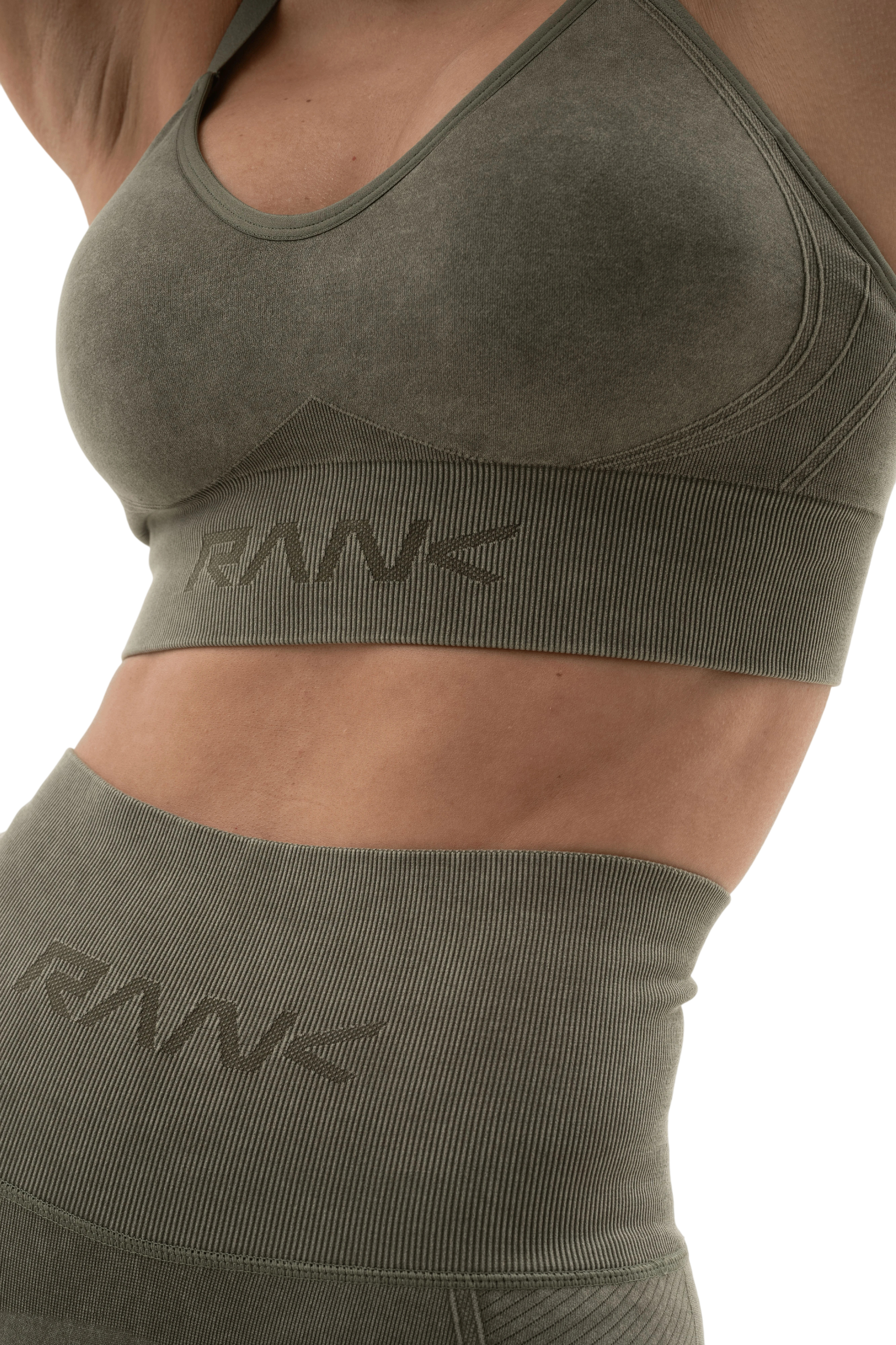 Спортивный топ RANK Seamless Bra Low