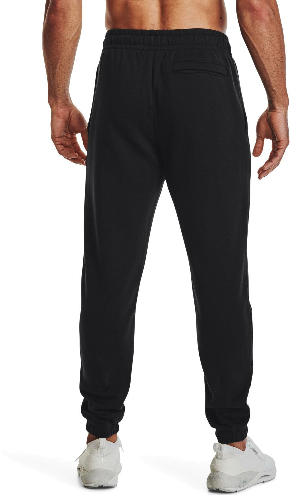 Брюки Under Armour UA Essential Fleece Jogger-BLK