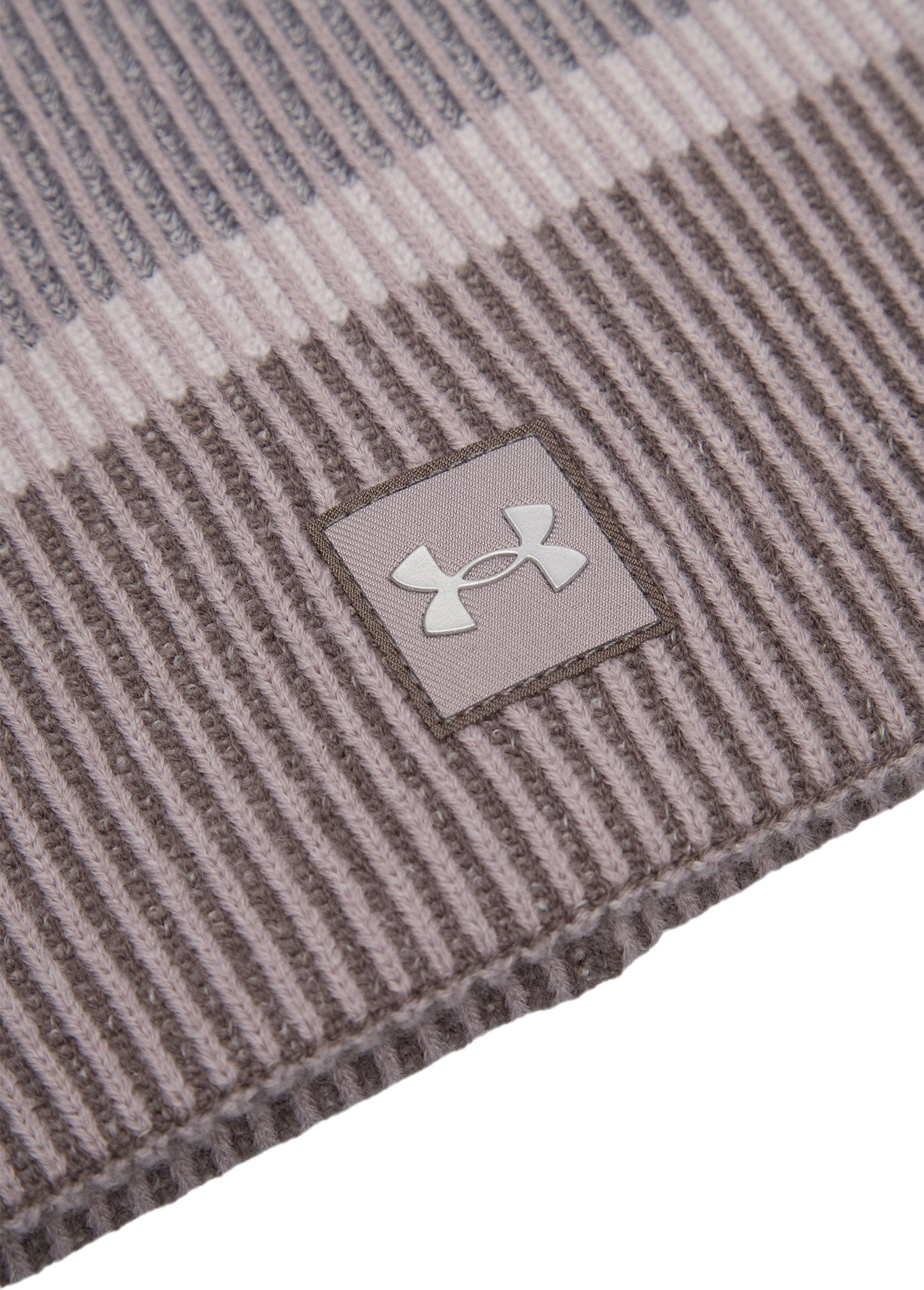 Шапка Under Armour Launch Reflective Beanie