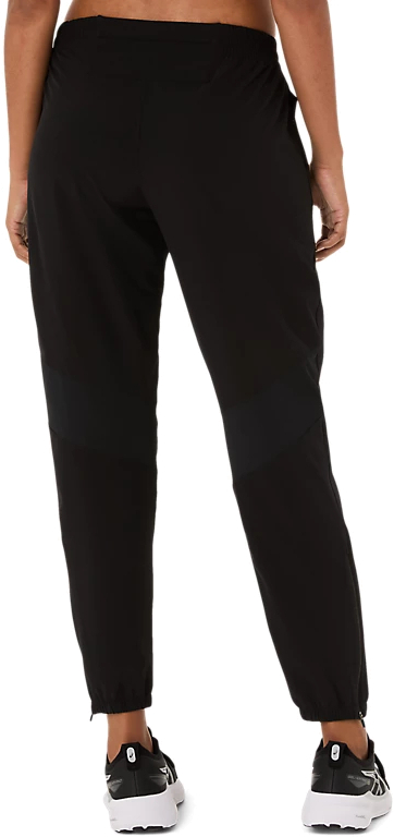 Брюки Asics CORE WOVEN PANT