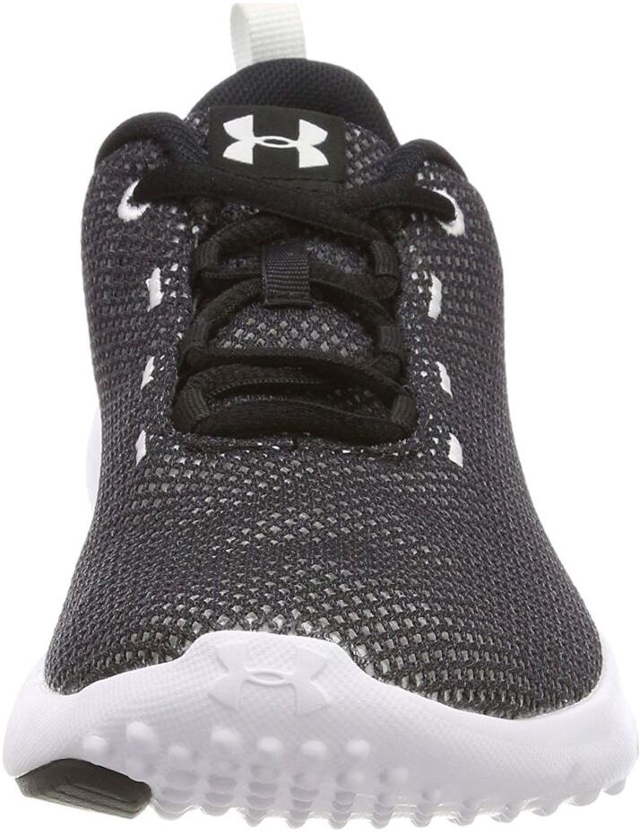 Женские кроссовки Under Armour Squad 2.0