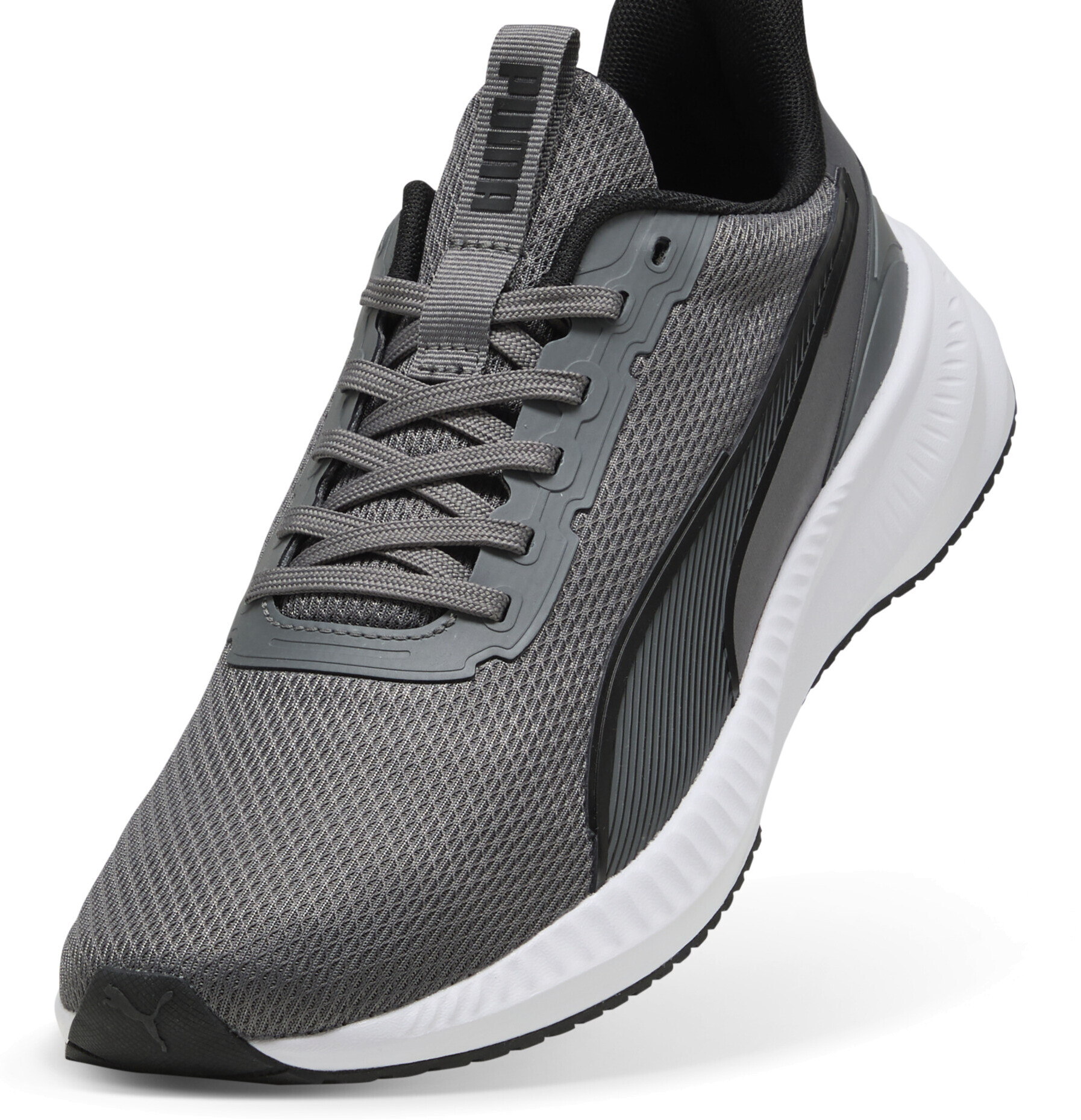 Кроссовки Puma Flyer Lite 3