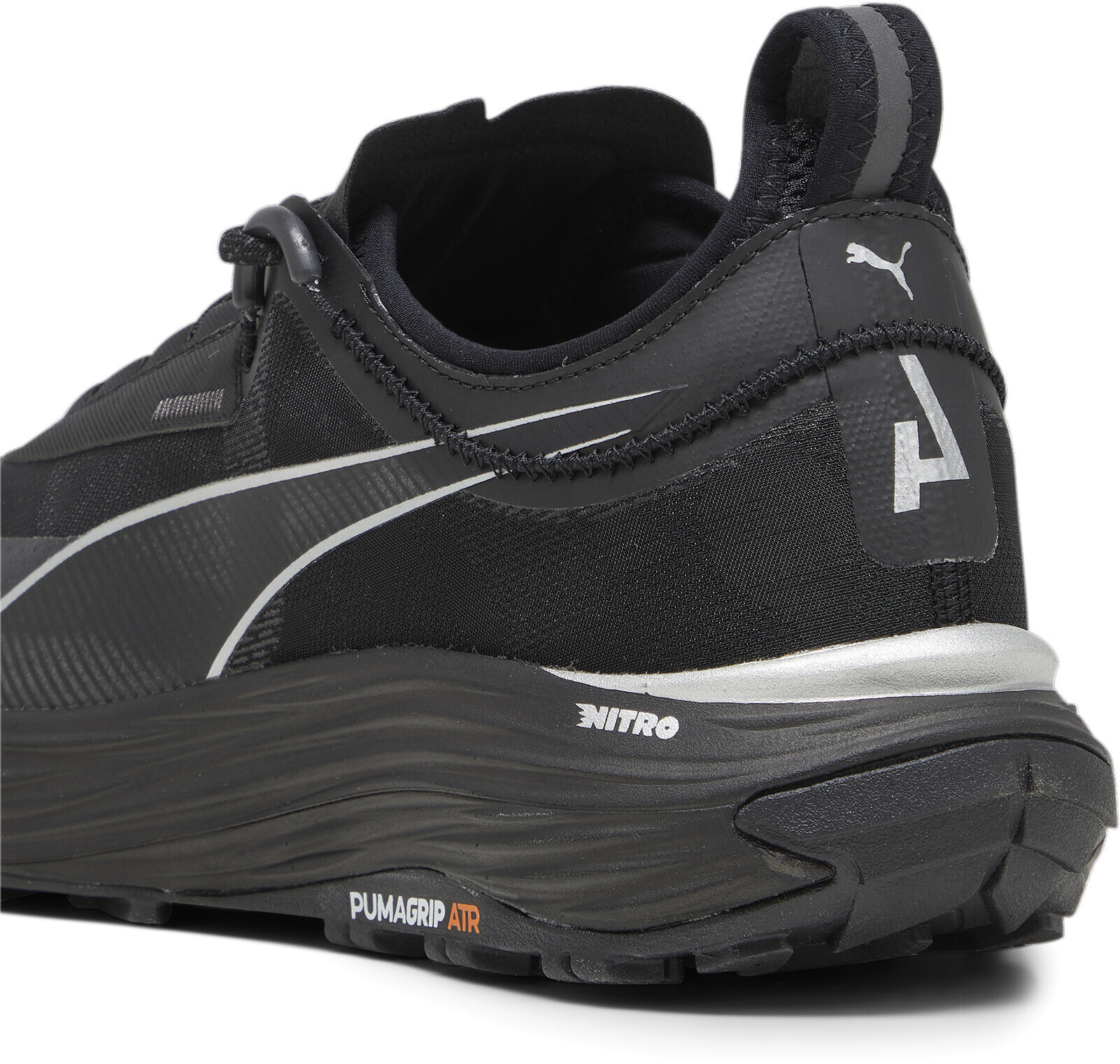 Кроссовки Puma Voyage Nitro 3