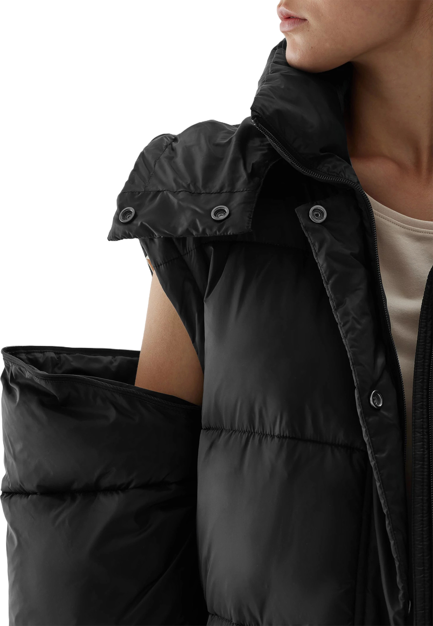 Пуховик 4F Down Jacket F238