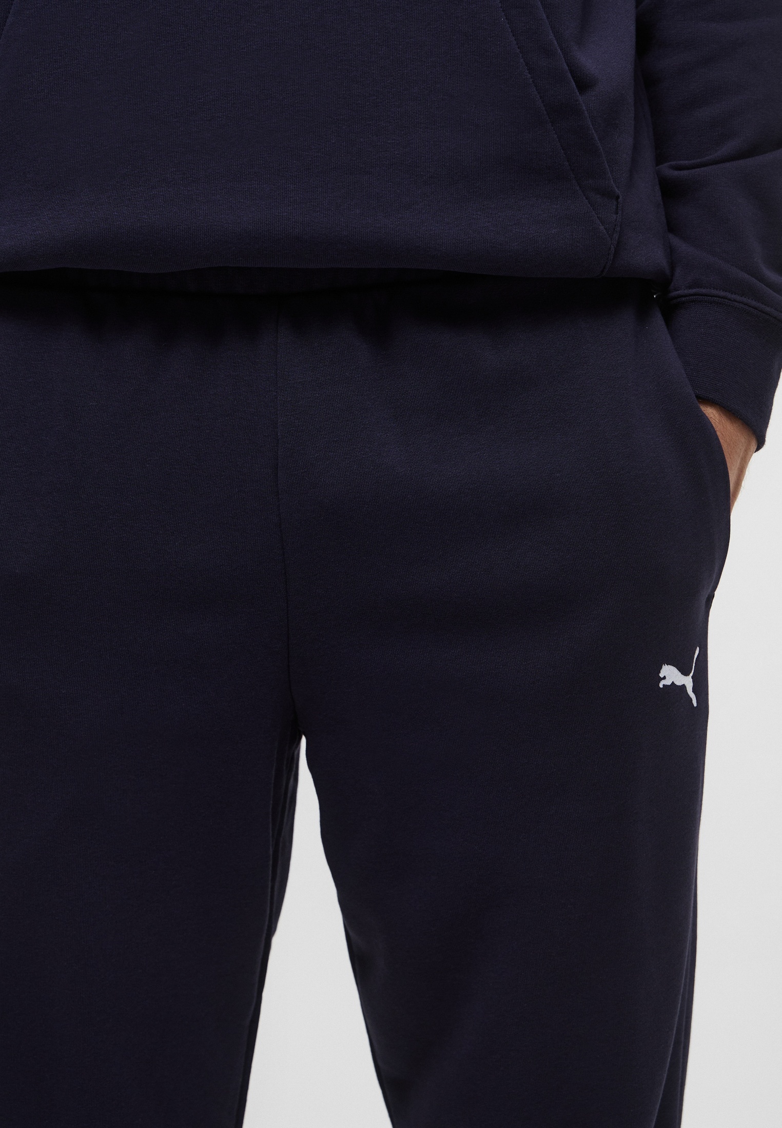 Брюки Puma ESS Sweatpants TR cl
