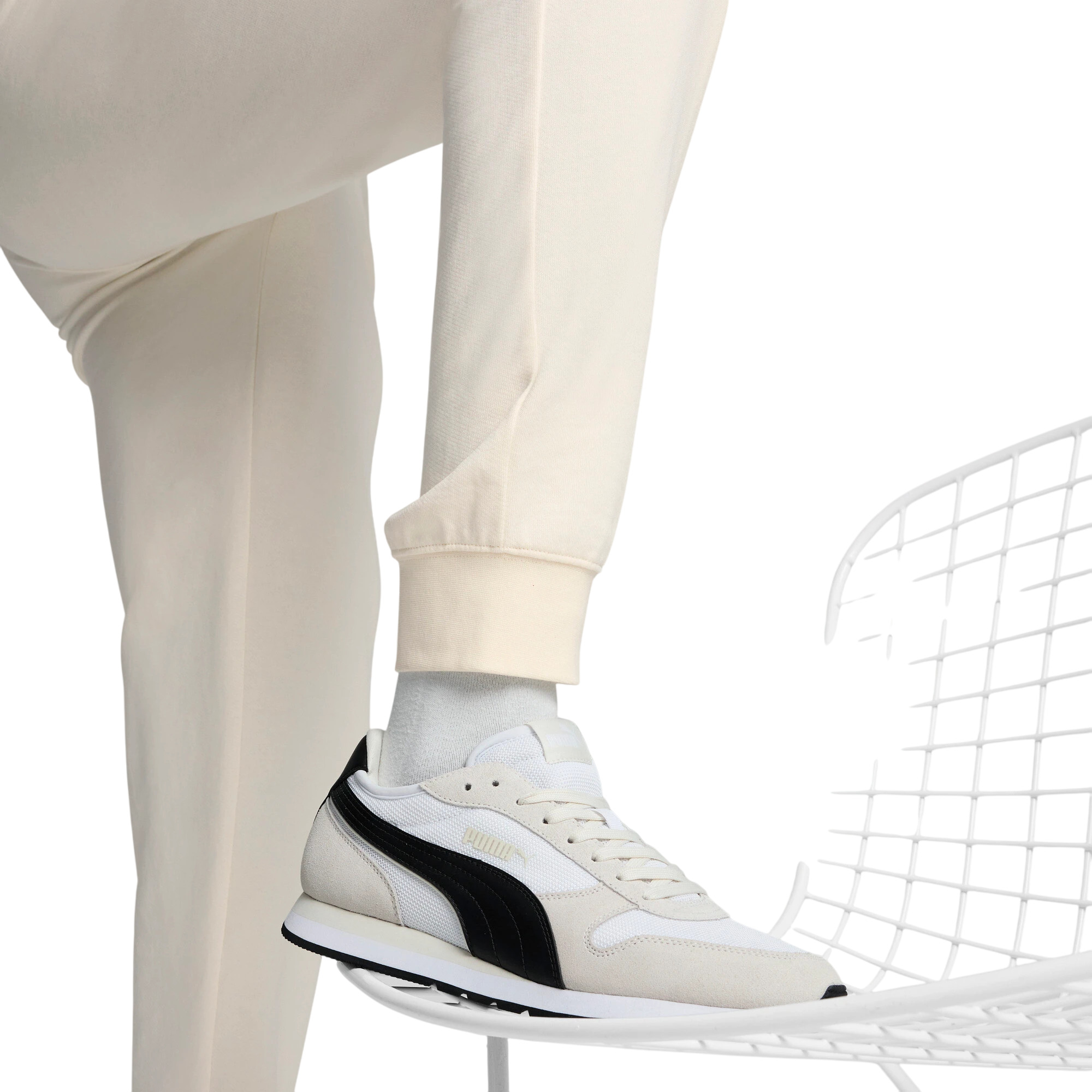 Брюки Puma ESS ELEVATED Pants TR cl