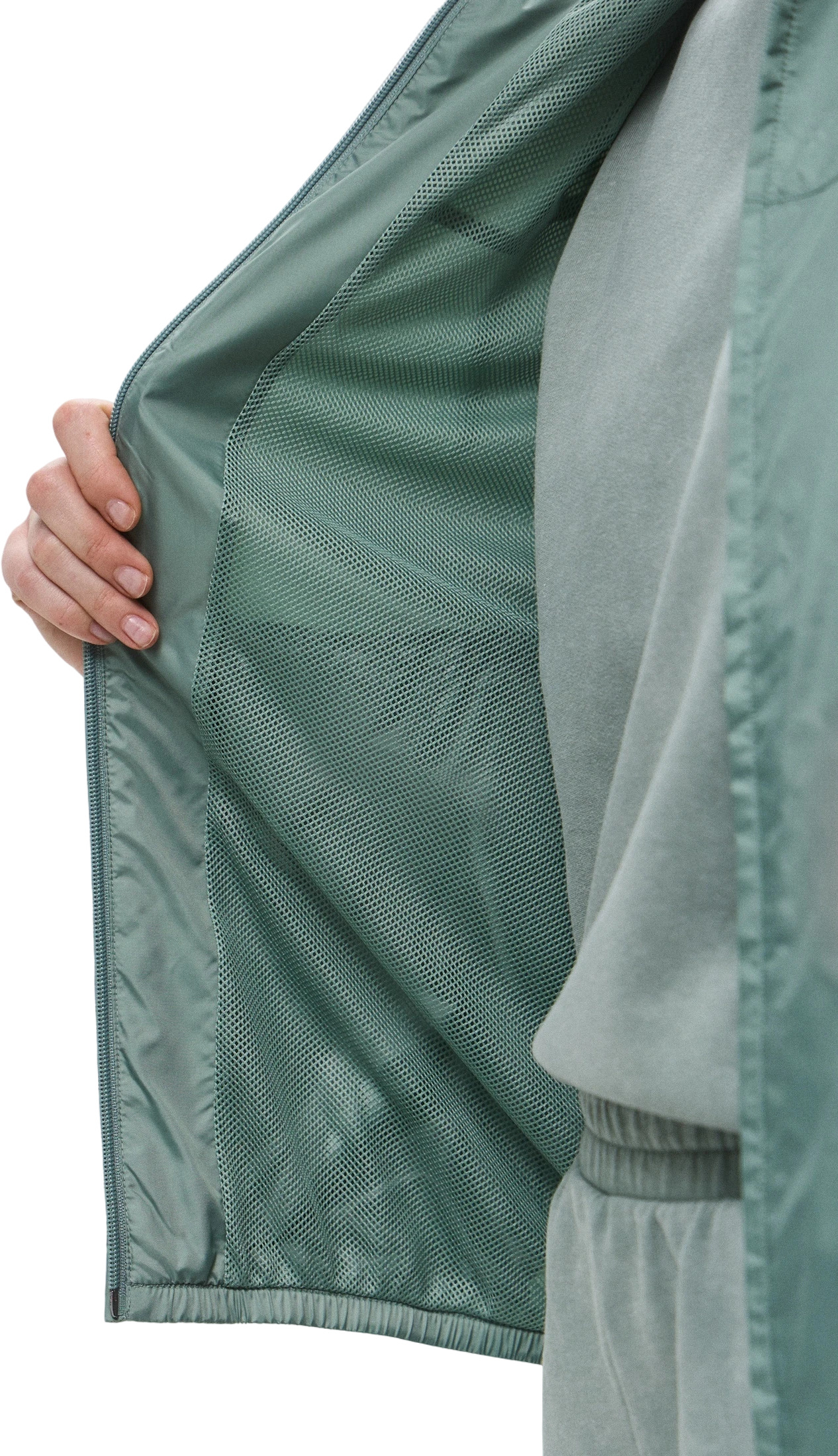 Ветровка Puma Ess Regular Windbreaker