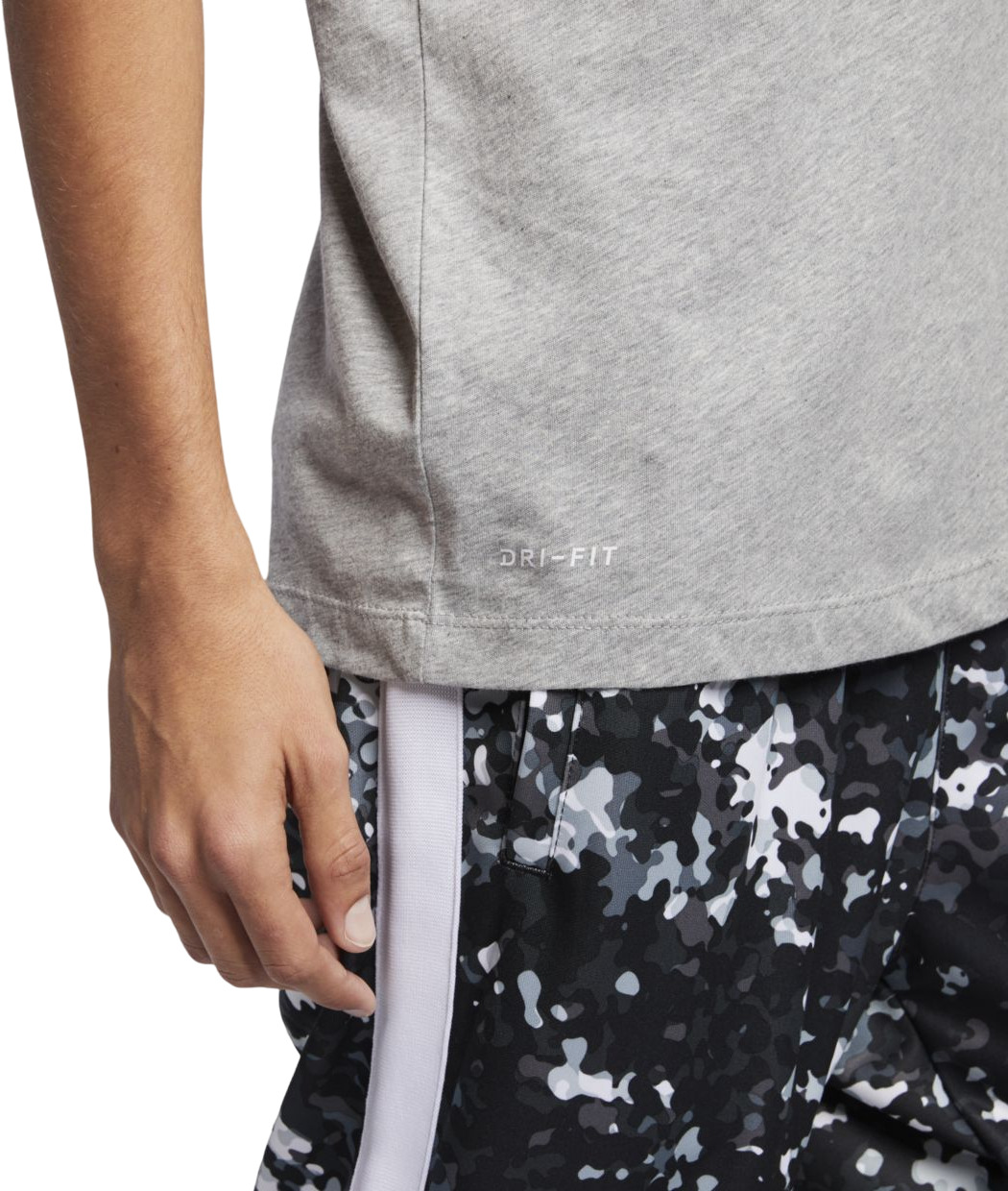Футболка Nike M Sportswear T-Shirt Icon Futura
