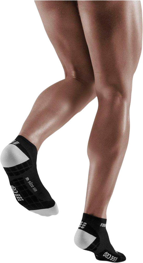 Мужские компрессионные короткие носки для бега ультратонкие CEP Compression Low Cut Socks