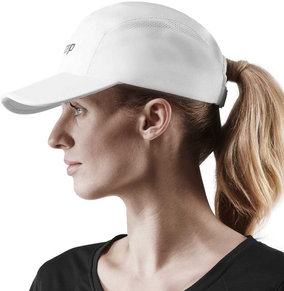 Кепка для занятий спортом CEP Cap