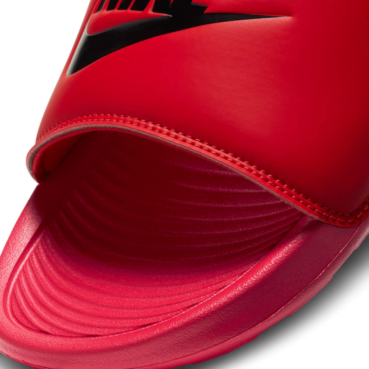 Пантолеты Nike Victori (Name Not Legal)