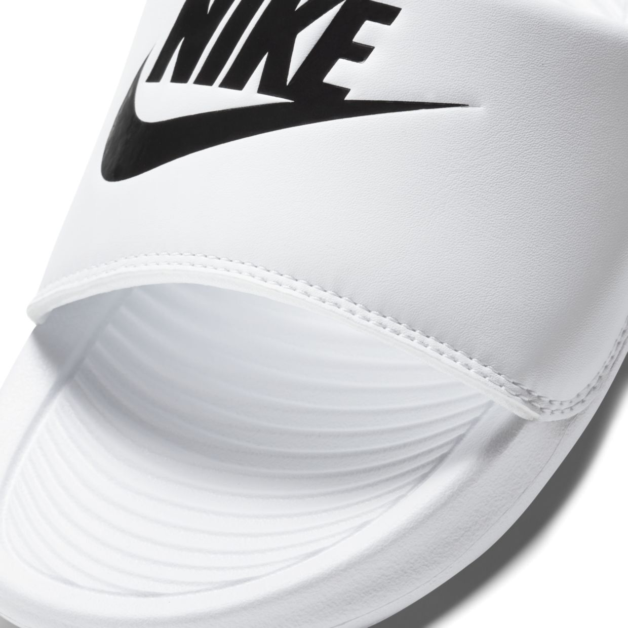 Пантолеты Nike Victori One Slide
