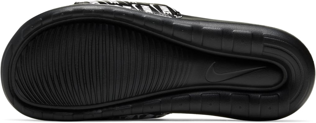 Пантолеты Nike Victori One
