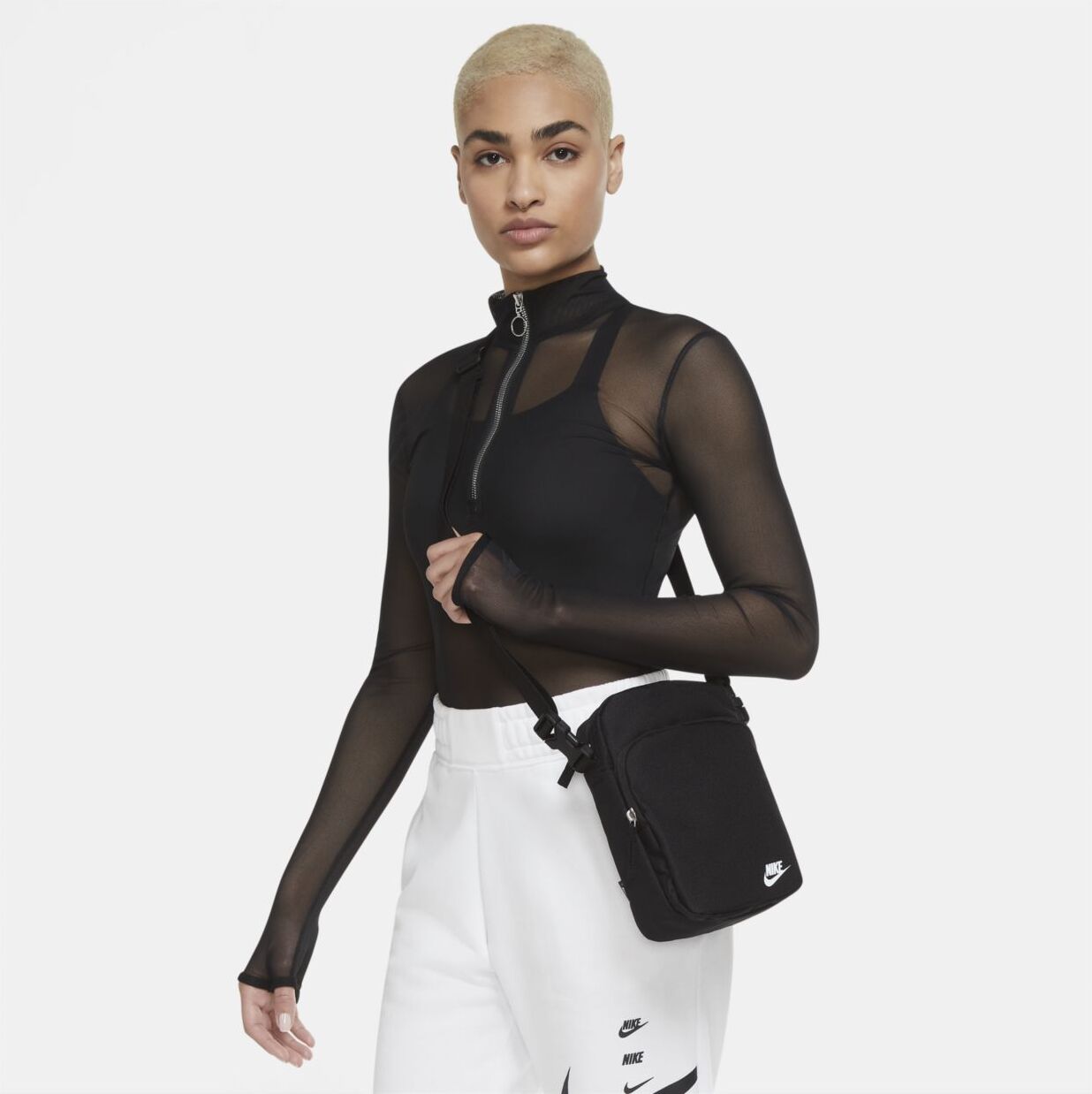 Сумка кроссбоди Nike Heritage Crossbody 4L