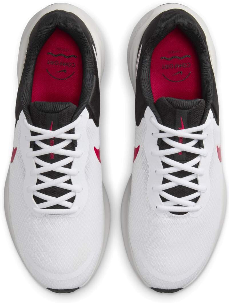 Кроссовки Nike Revolution 7