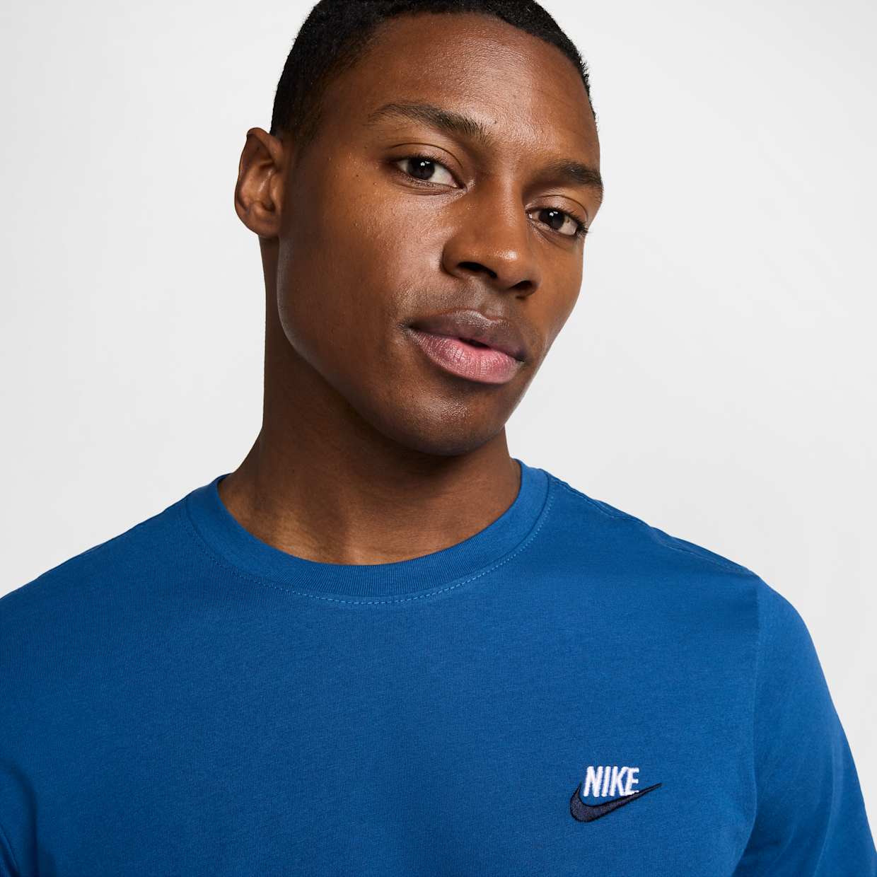 Футболка Nike M Nsw Club Dt Tee