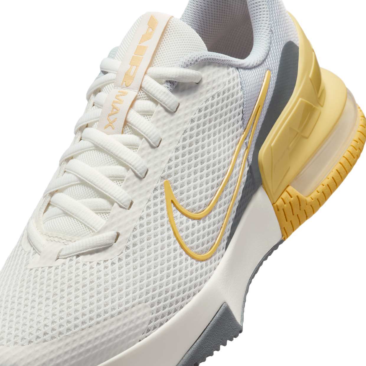 Кроссовки Nike Air Max Alpha Trainer 6