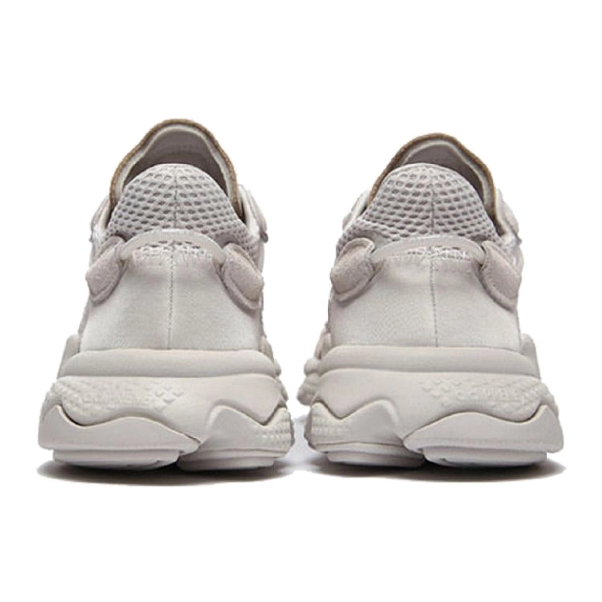 Кроссовки Adidas Ozweego