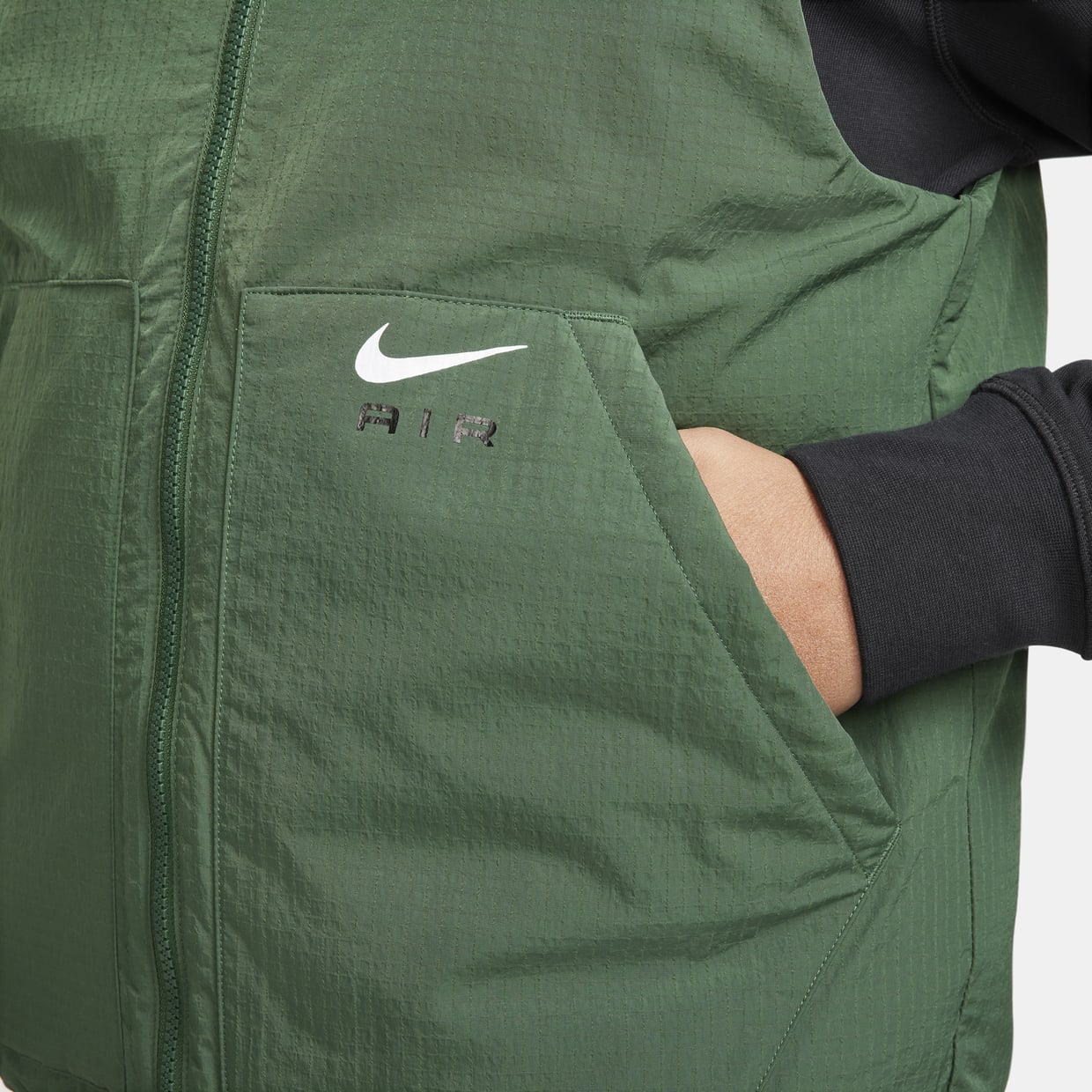 Жилет Nike M Nsw Sw Air Tf Insltd Vest Wv