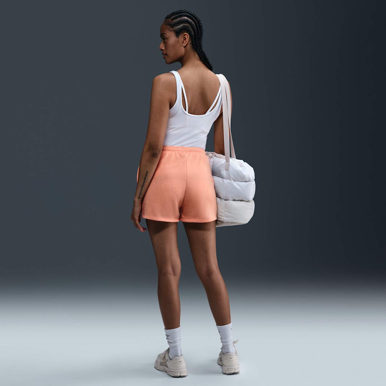 Шорты Nike W NSW NK CHLL FT MR 4IN SHORT