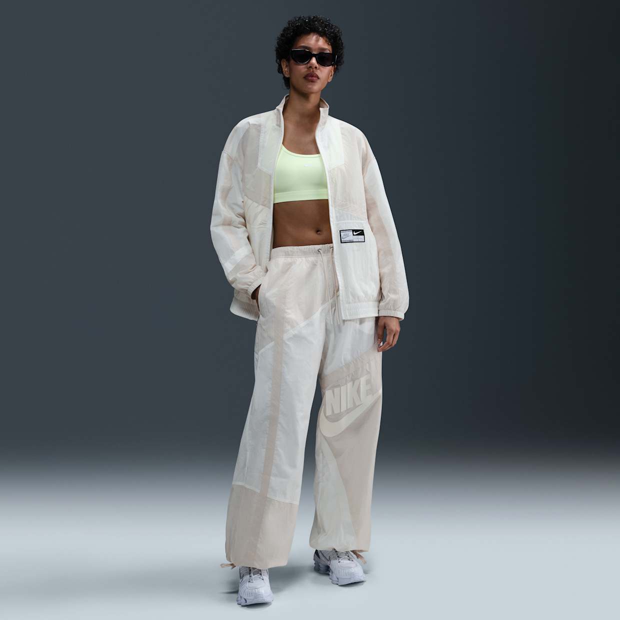 Куртка Nike W NSW STREET WVN JKT