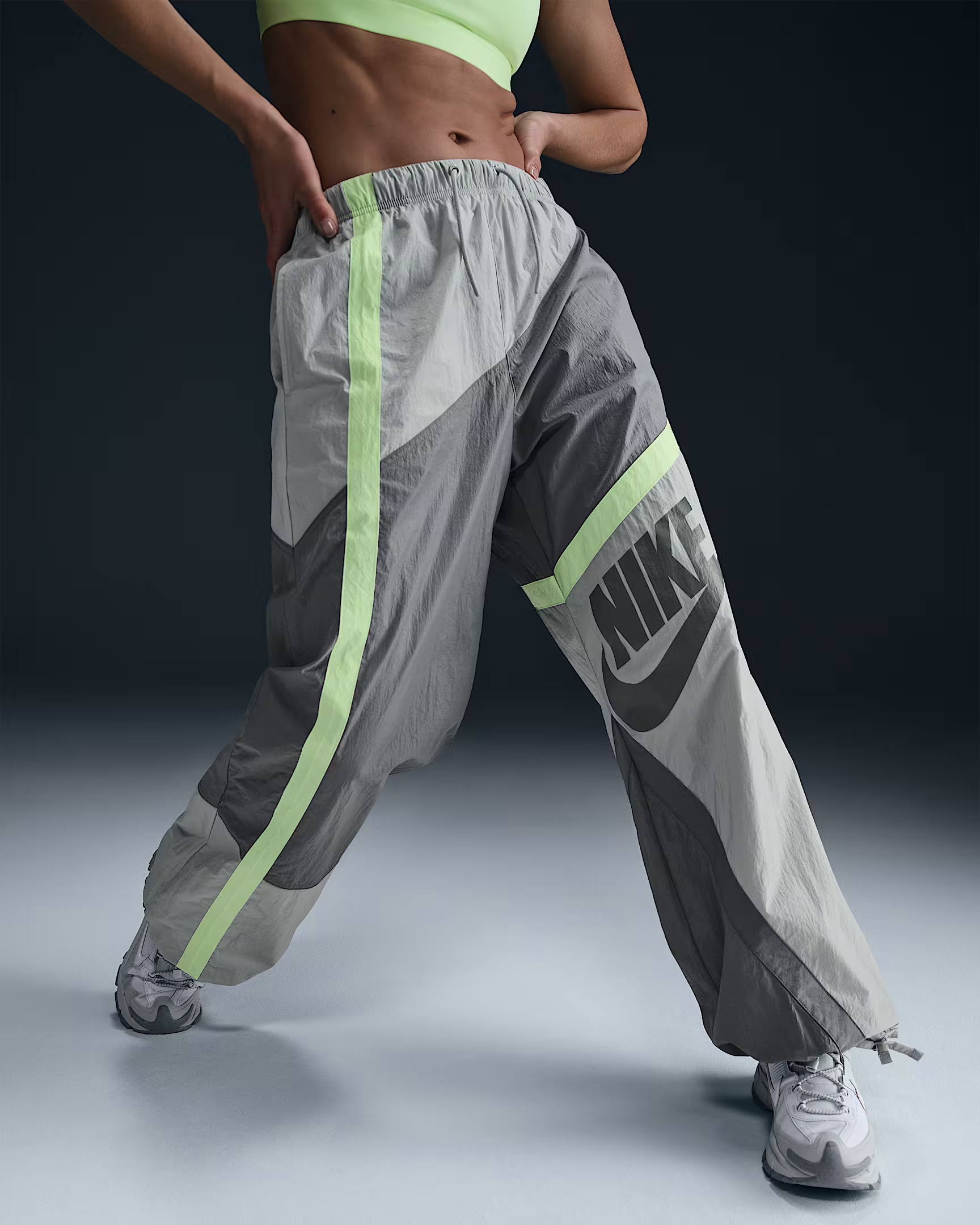 Брюки Nike W Nsw Street Wvn Oh Pant