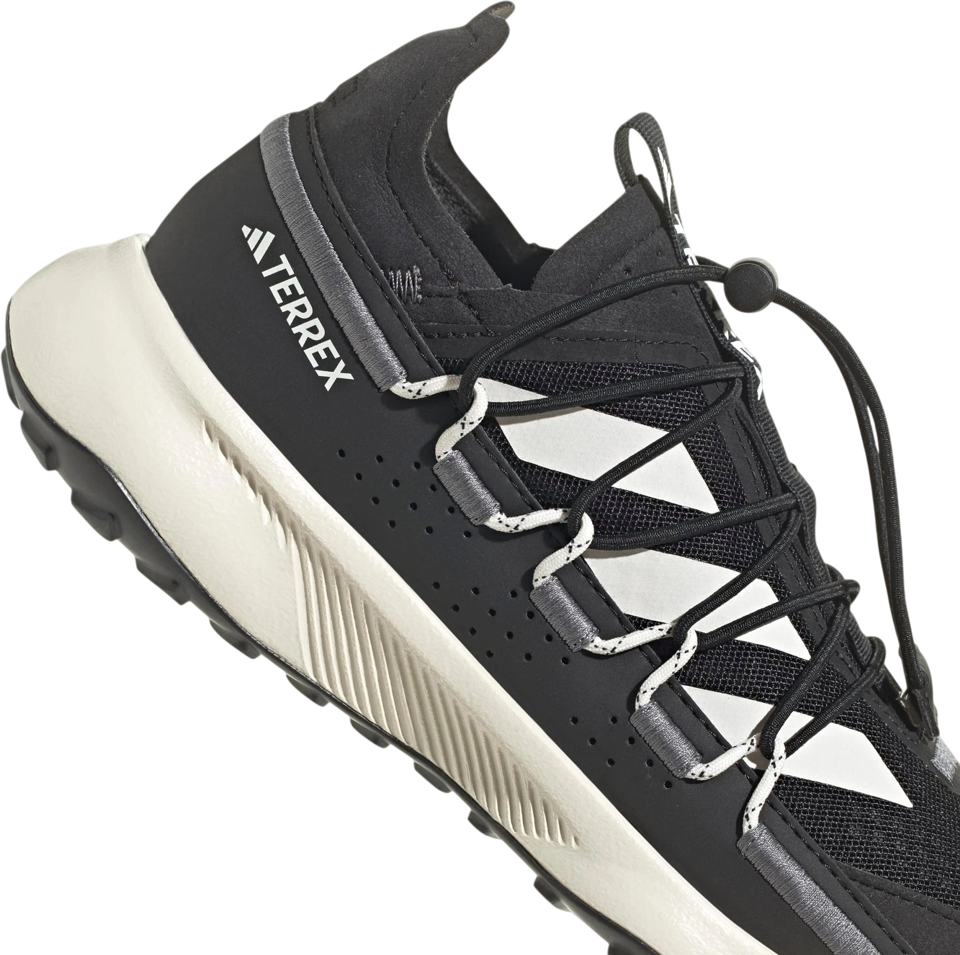Кроссовки Adidas Terrex Voyager 21 W