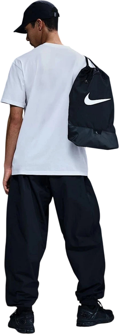 Футболка Nike U Nsw Tee M90 Snkr Ptch Pkt 2