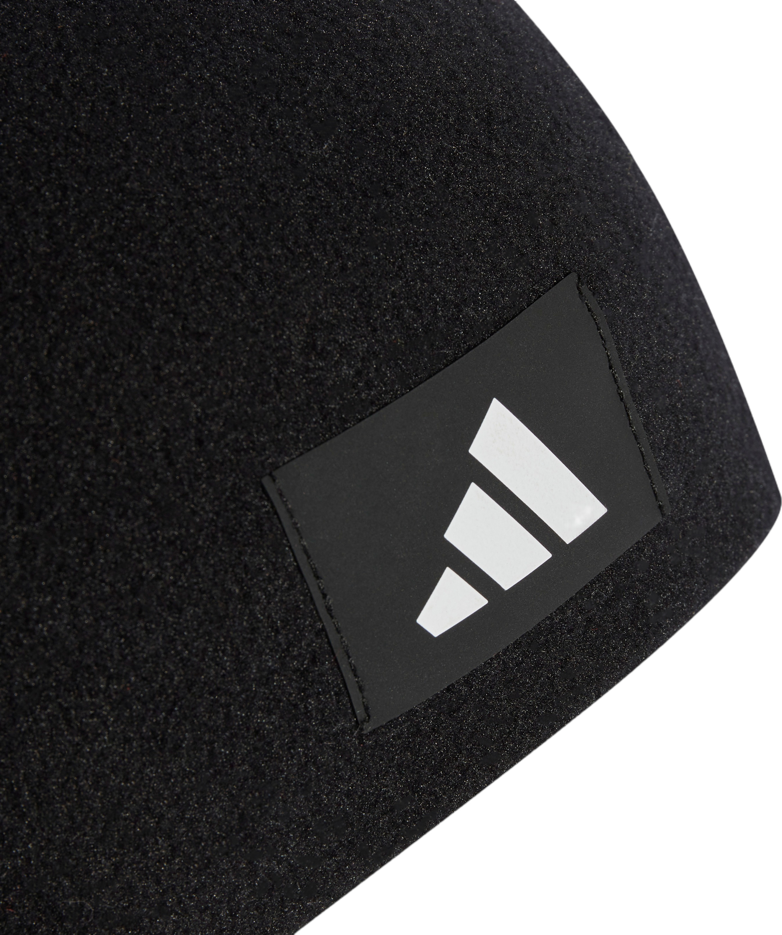 Шапка Adidas Ess Fleece Bea