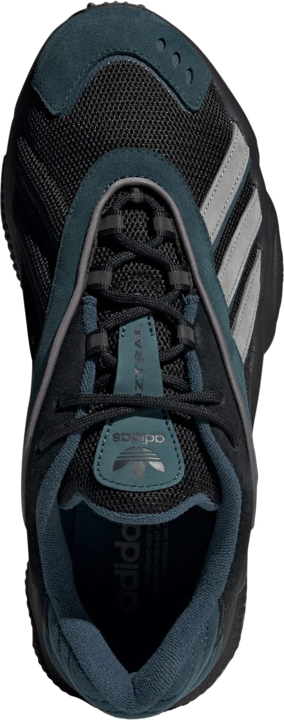 Кроссовки Adidas Oztral