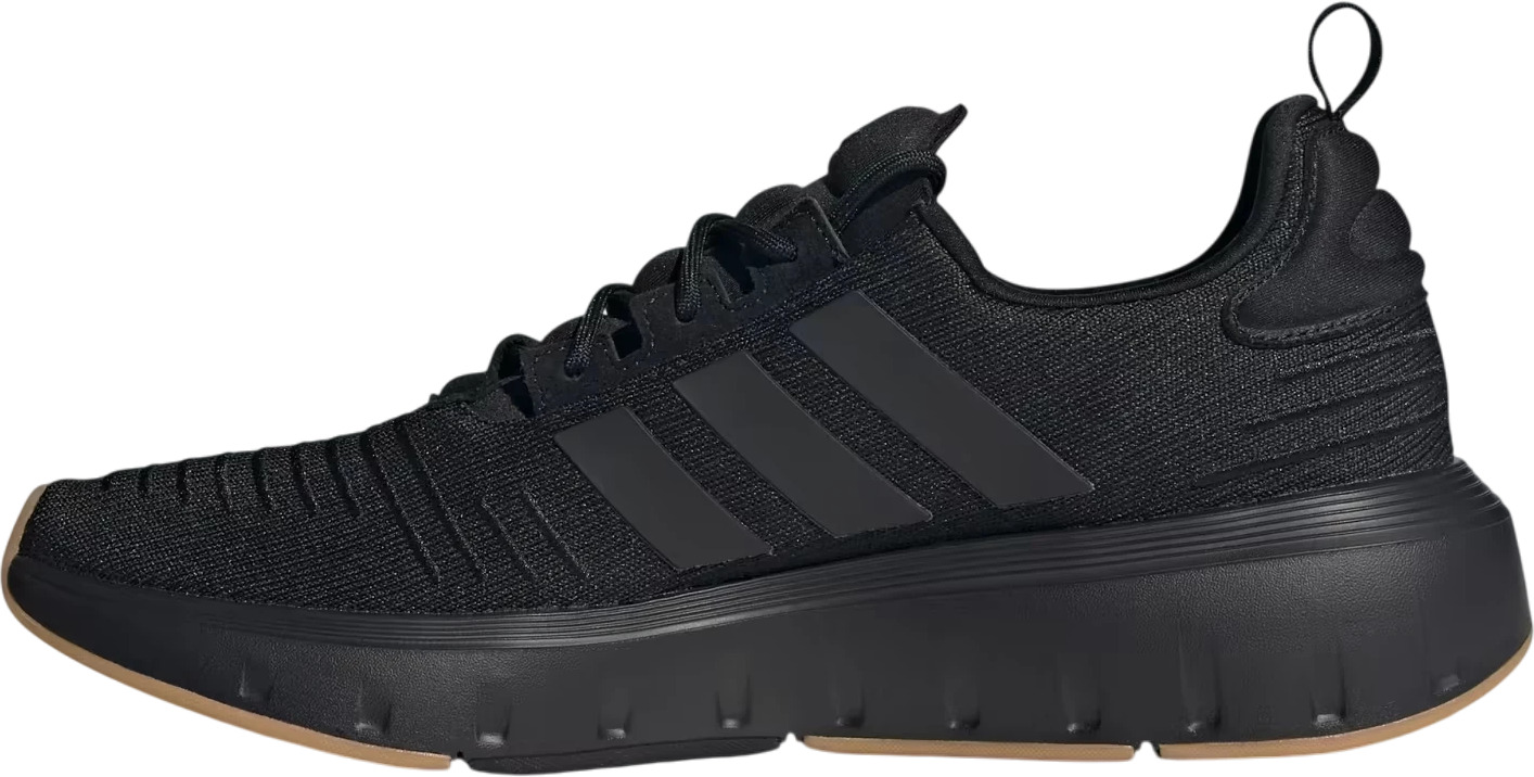 Кроссовки Adidas Swift Run 23