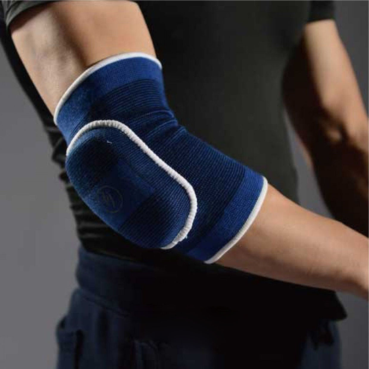 Суппорт локтя LiveUp ELBOW SUPPORT