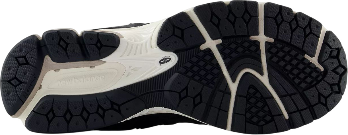 Кроссовки New Balance 2 002