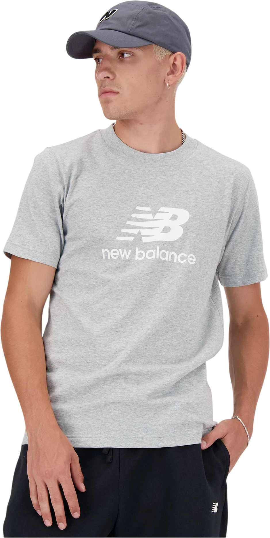 Футболка New Balance Sport Essentials Logo T-Shirt