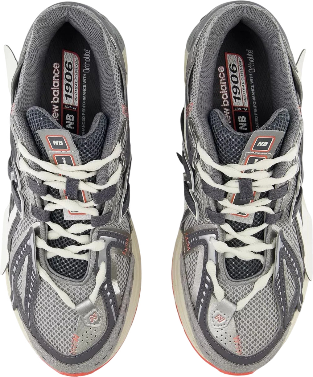 Кроссовки New Balance 1 906