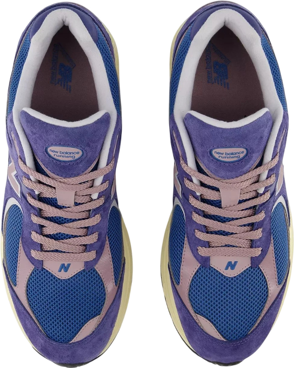 Кроссовки New Balance 2 002