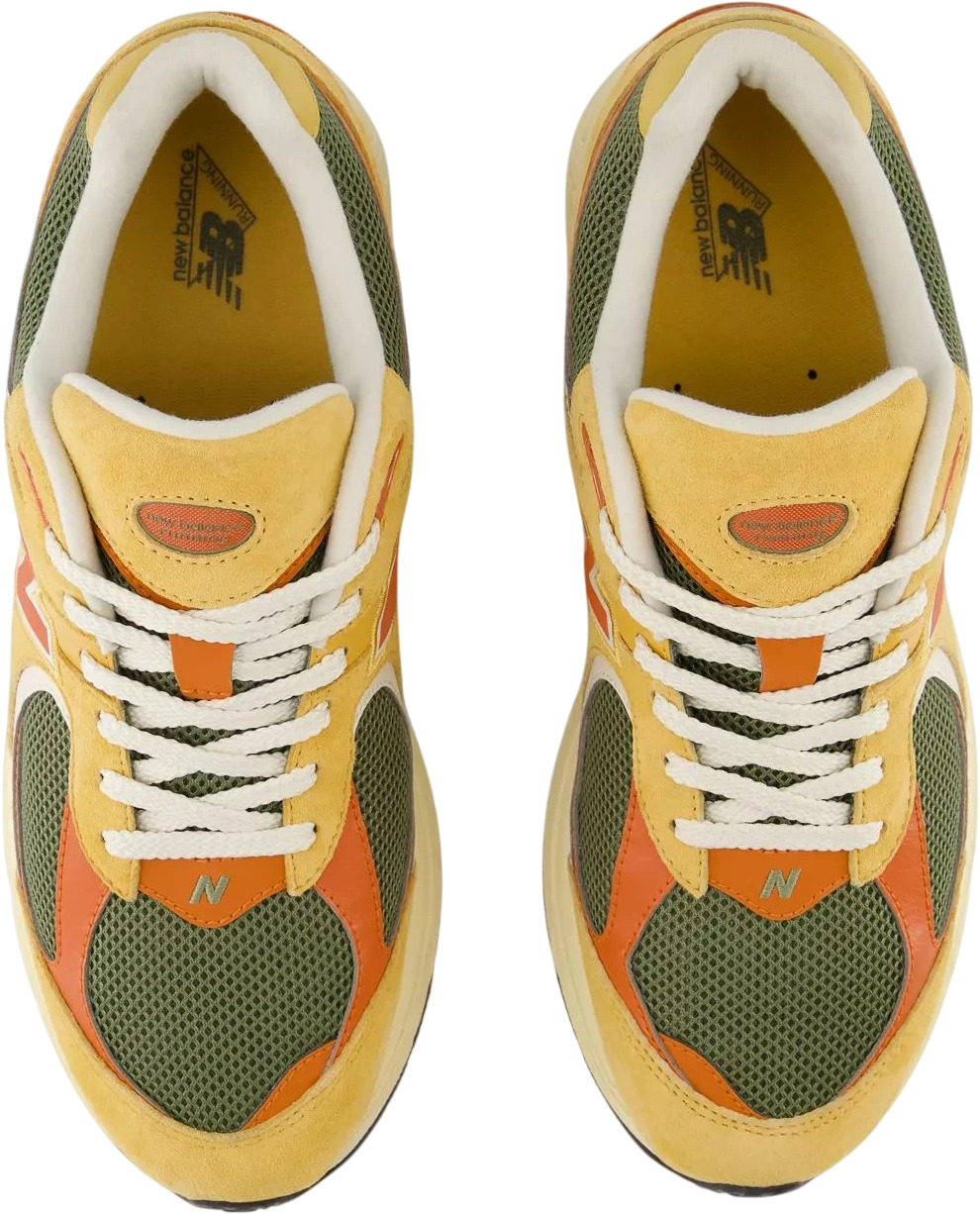 Кроссовки New Balance 2 002