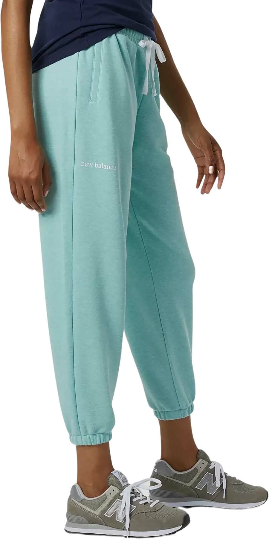 Брюки New Balance NB Essentials Balanced Sweatpant